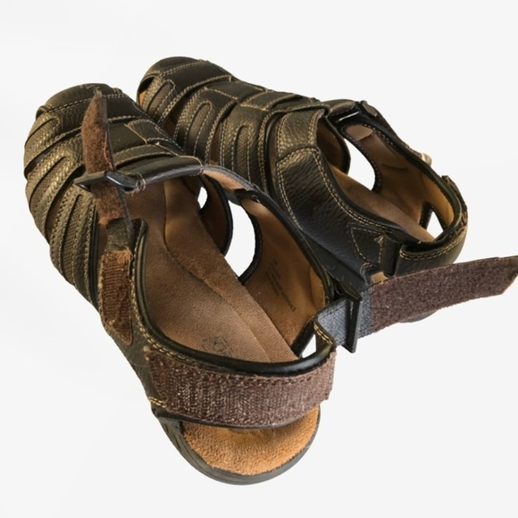 Sandals_&_Flip_Flops
